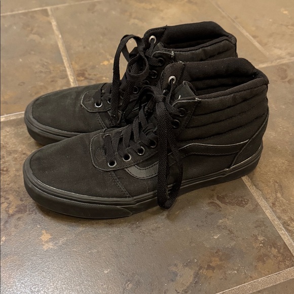 Vans Women’s High-Top Black Canvas Sneakers Shoes Black Size 8.5 - Picture 4 of 9